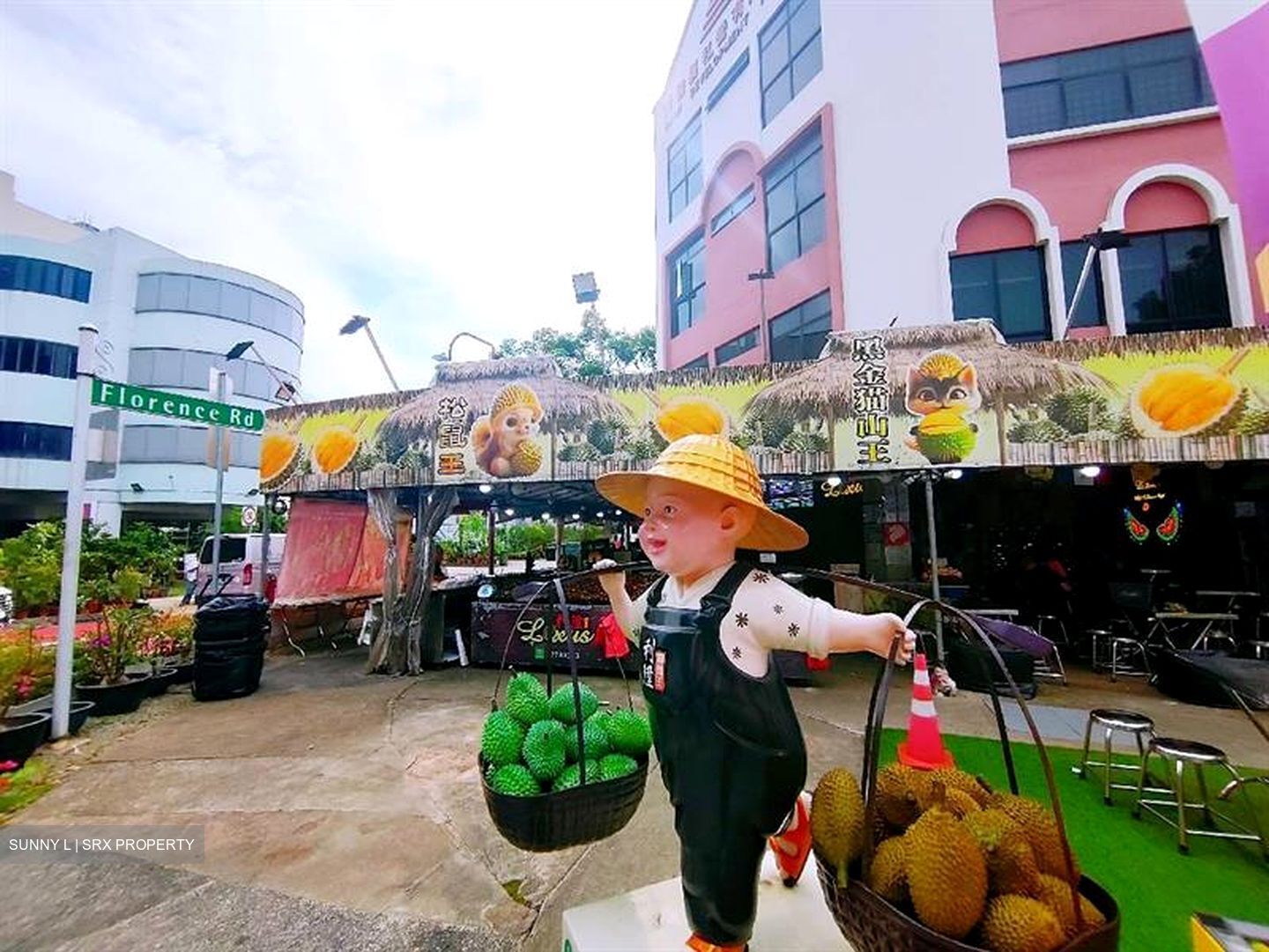 Upper Serangoon Road (D19), Shop House #611051401